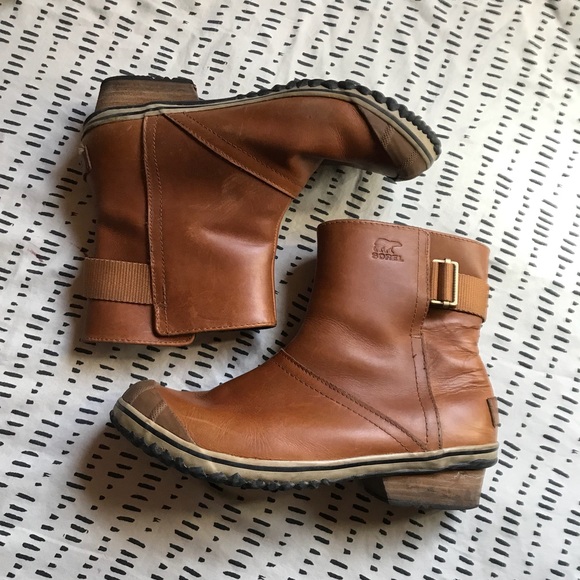 Sorel Shoes - Beautiful Sorel short slim boots chestnut leather